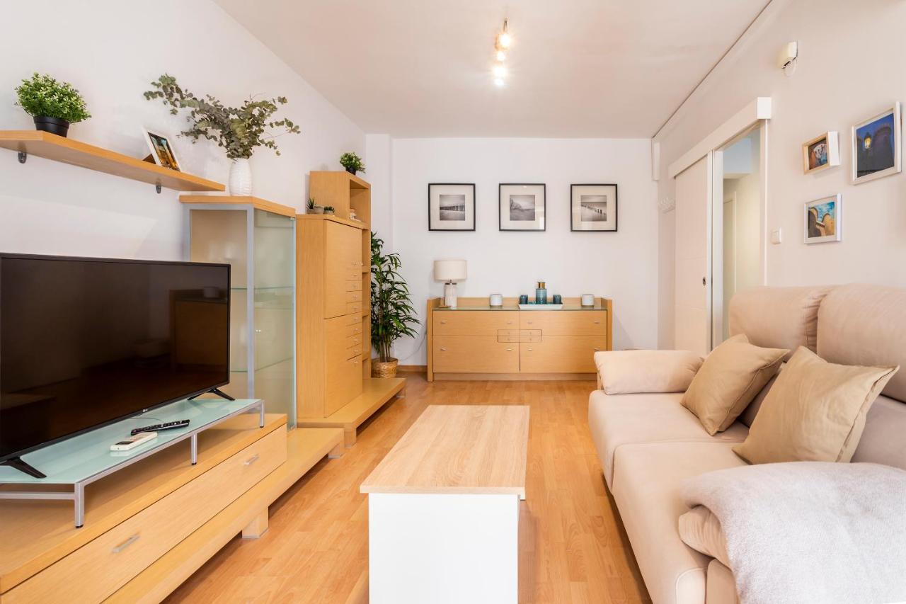 Apartamento Precioso Piso Moderno: Terraza, A/C, Netflix, Wifi Valencia Exterior foto