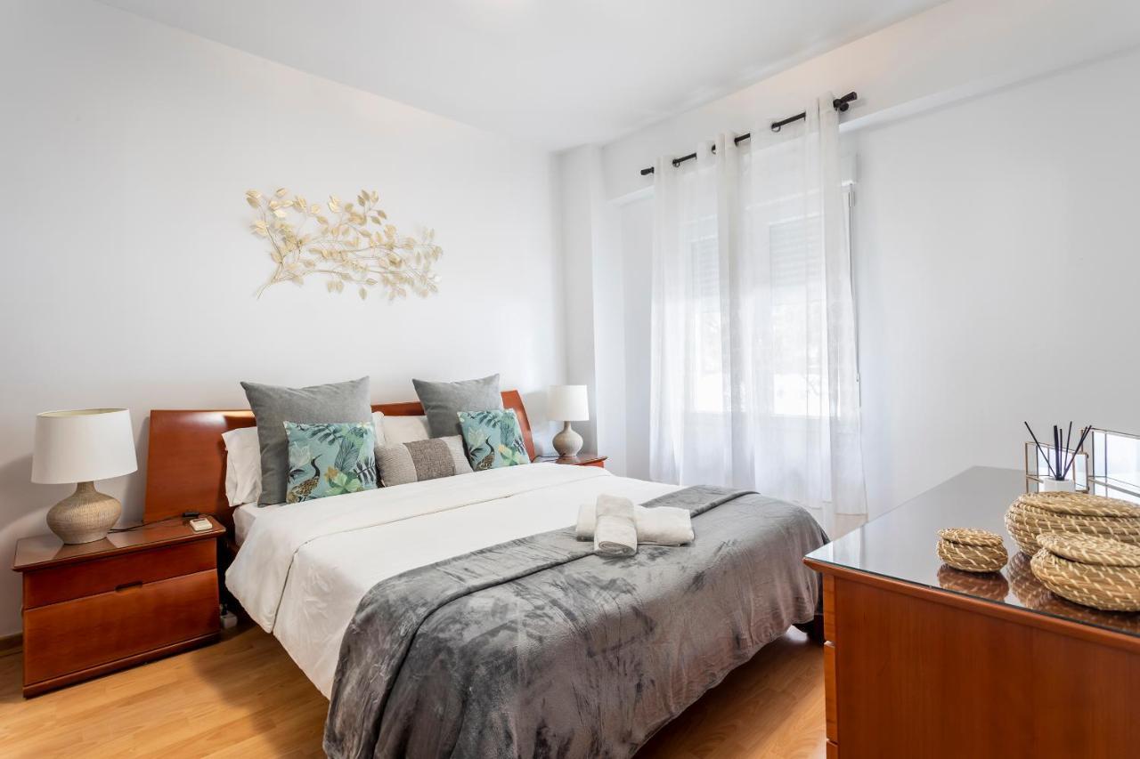Apartamento Precioso Piso Moderno: Terraza, A/C, Netflix, Wifi Valencia Exterior foto