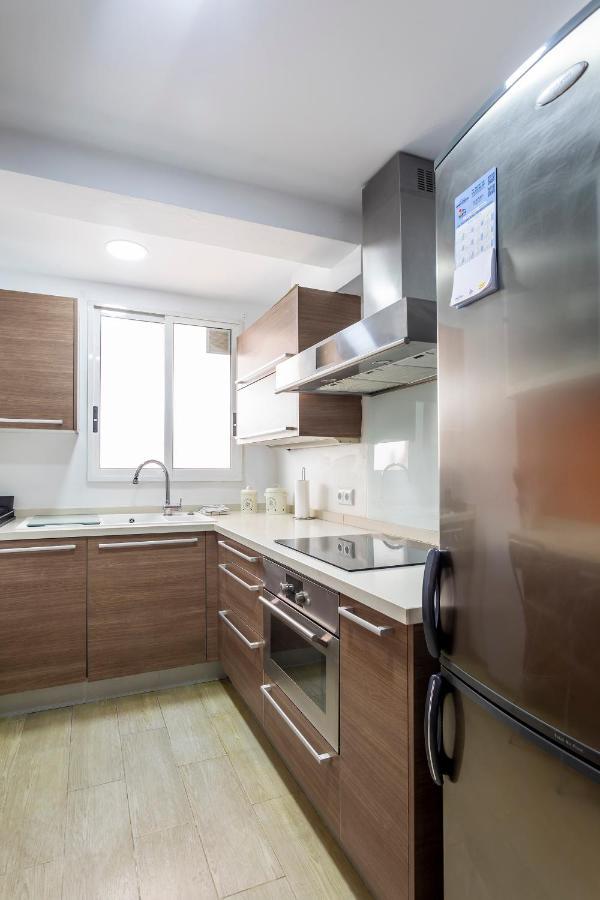 Apartamento Precioso Piso Moderno: Terraza, A/C, Netflix, Wifi Valencia Exterior foto